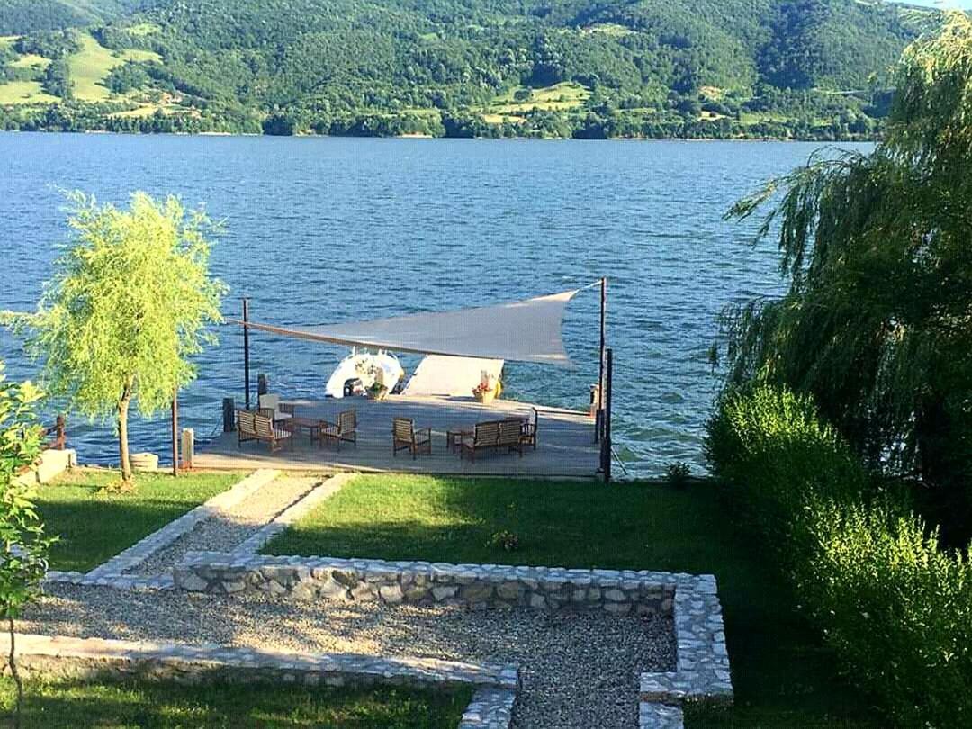 Pensiunea Casa Mircea & Restaurant Ieşelniţa Dış mekan fotoğraf